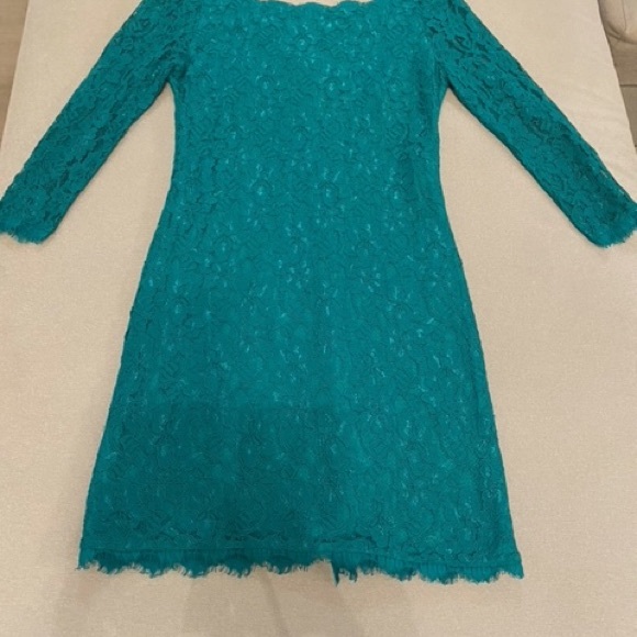 Authentic Diane von Furstenberg dress - Picture 4 of 12